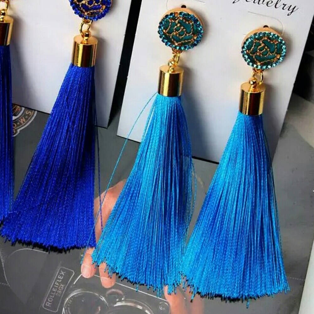 New! Glam Tassel Chandiler Earrings